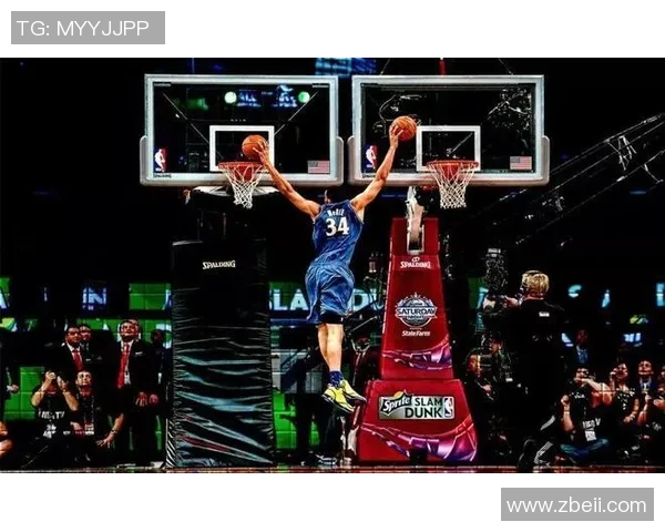 篮球明星经典动作全解析从扣篮到三分球的精彩瞬间